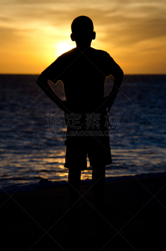 毛伊岛,垂直画幅,天空,沙子,南太平洋,户外,男性,海滩,热带气候,威利亚海滩