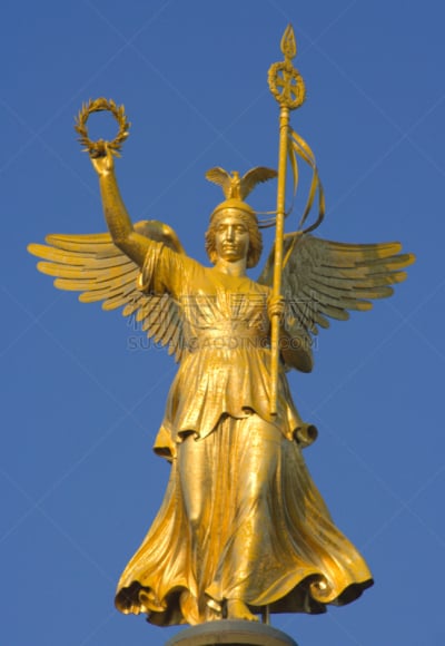 雕像,维多利亚,普鲁士,胜利纪念柱凯旋柱,哥柔瑟斯特恩街区,蒂尔加藤公园,垂直画幅,纪念碑,在下面,天空