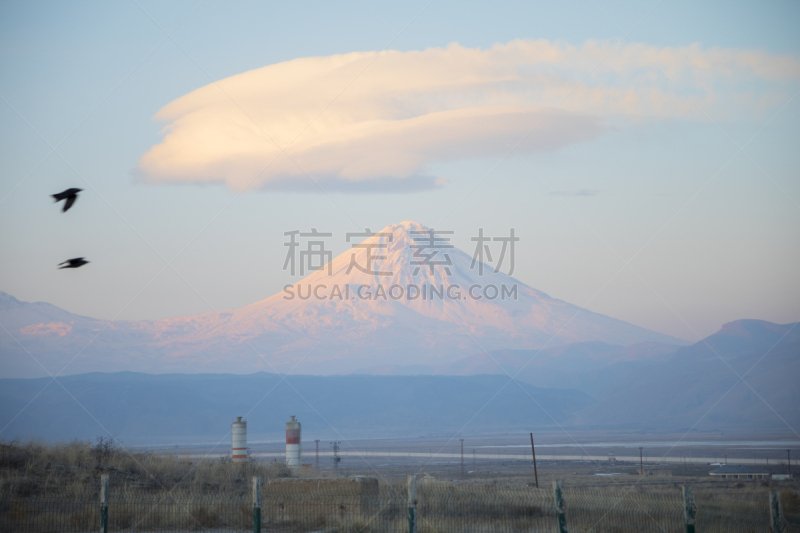 云,运动场,看风景,亚美尼亚,东,白昼,雪,国境线,阿拉雷特峰,极简构图