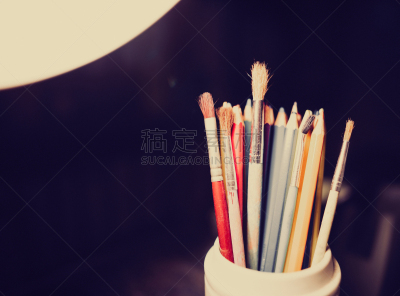 办公室,书桌,水笔,拿着,办公用品,艺术,水平画幅,夜晚,无人,彩色铅笔