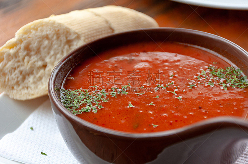 餐馆,碗,西红柿汤,法式长棍面包,传统,蔬菜,热,清新,装饰菜,汤碗