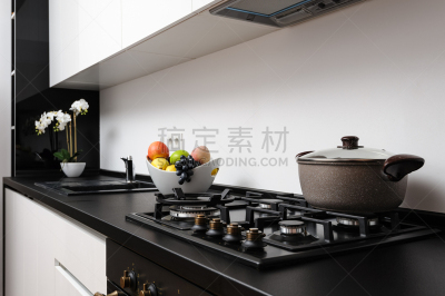 厨房,极简构图,黑白图片,简单,抽油烟机,空的,照明设备,华贵,摩尔多瓦共和国,炊具