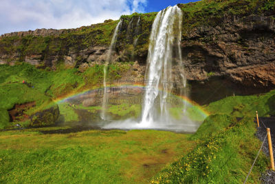 seljalandsfoss waterfall,日光,白昼,水,天空,水平画幅,瀑布,夏天,户外,草