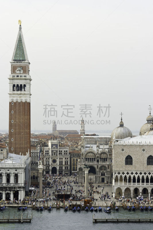 广场,圣马可街区,公爵宫总督宫,垂直画幅,天空,无人,国际著名景点,钟楼