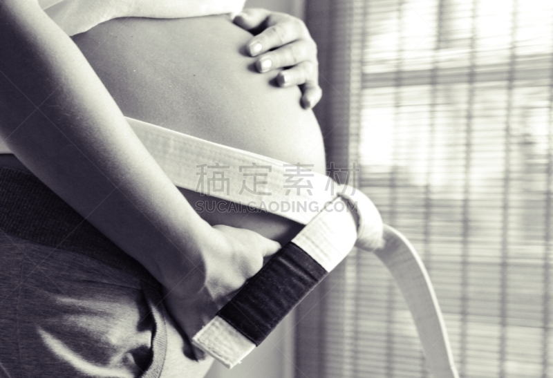 武术,腰带,肚子,人,腹腔,一个人,室内,新生活,塞尔维亚,图像