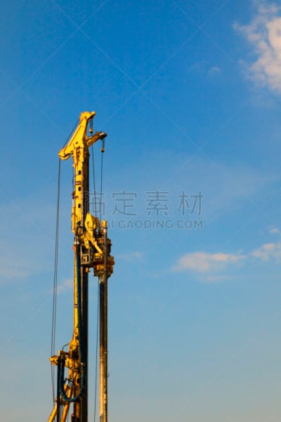打桩机,建筑业,工业,垂直画幅,建筑工地,无人,建筑施工机器,机器,建筑结构,建造