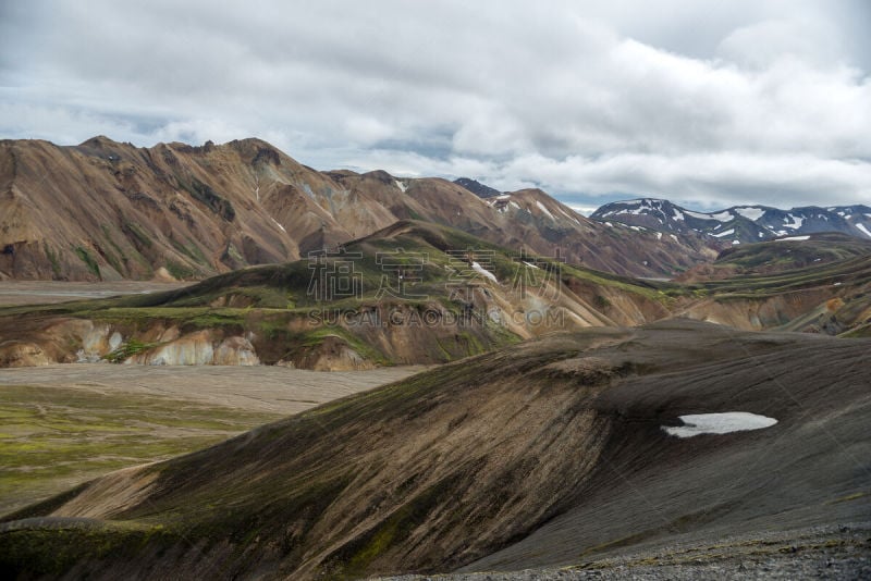 火山,兰德玛纳,fjallabak nature reserve,冰岛国,山,灰色,橙色,雪,草,色彩鲜艳