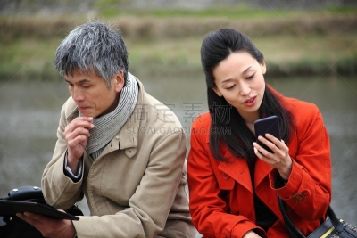 日本人,商务,智能手机,人,车站,药丸,鸭川,提交搜索,生闷气的,京都府