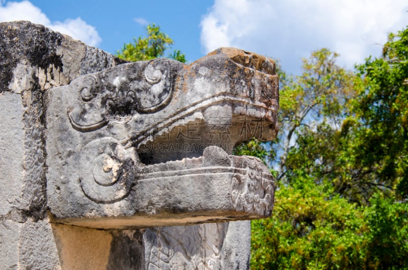 Cabeza de Serpiente, Chichén Itzá, Mexico