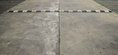 路,混凝土,陡坡标志,水平画幅,无人,符号,平视角,古老的,缓慢的,交通