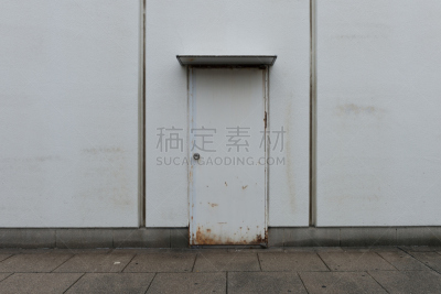 街道,人行道,门,围墙,仓库,水平画幅,夜晚,无人,摩托车后座,空的