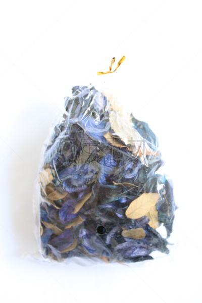 仅一朵花,干的,熏衣草,背景分离,塑胶,干花,芳香疗法,芳香的,白色背景,草本