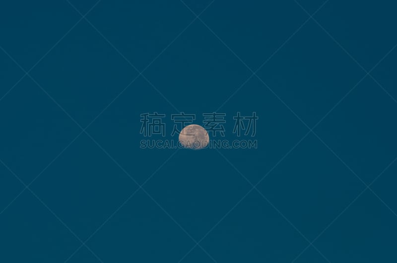 蓝色,月亮,天空,背景,自然,虚构的人物,水平画幅,宇航员,夜晚,户外