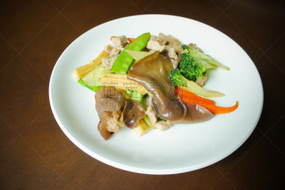 蔬菜,多样,棕酱,红花菜豆,中式外卖,嫩煎食品,青豆,酱油,水平画幅,素食