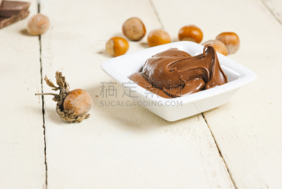 榛子,巧克力,餐具,留白,水平画幅,无人,古老的,生食,组物体,巧克力酱