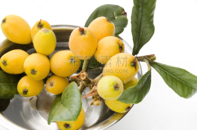 枇杷,分离着色,白色背景,自然,水,水平画幅,绿色,橙色,水果,无人