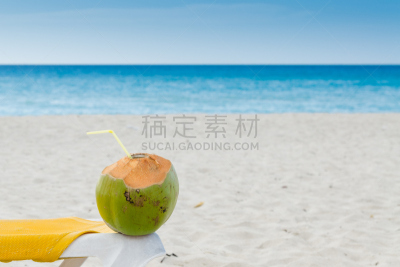 椰子,鸡尾酒,海滩,水,天空,水平画幅,沙子,无人,含酒精饮料,夏天