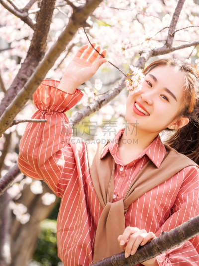 花朵,夏天,青年人,中国,美,户外,园林,人,春天,微笑