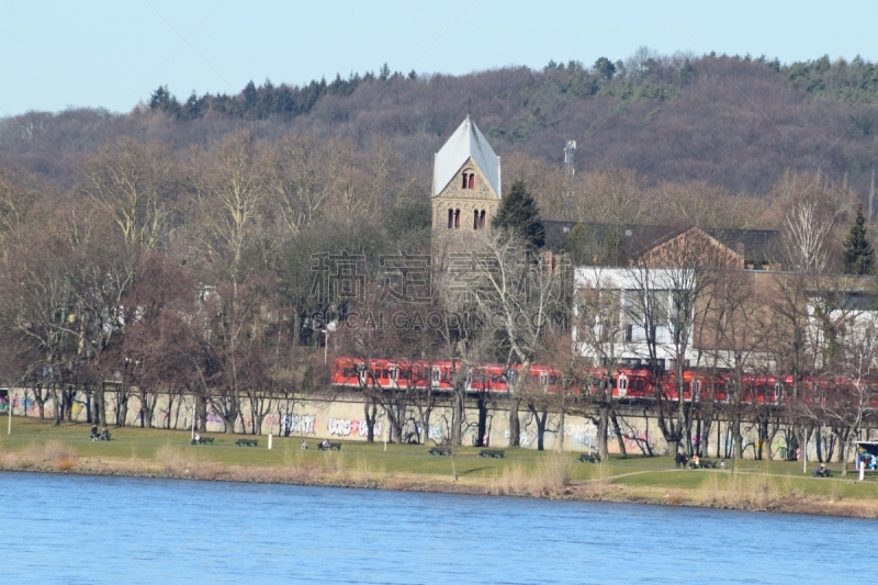 Rhine between Bonn and Königswinter