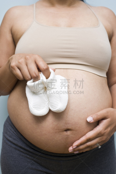 婴儿鞋,胎儿,肚脐,垂直画幅,美,腹腔,图像,仅成年人,部分,母亲