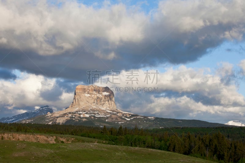 首席山,谢布恩湖,斯威夫特卡伦特湖,圣玛利湖,朝阳大道,美国冰河国际公园,蒙大拿州,水平画幅,无人,户外