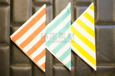 纸,清洁工,剧场售票处,手帕,轻音乐,循环符号,柱状岩石,一次性物品,纹理效果,垒起