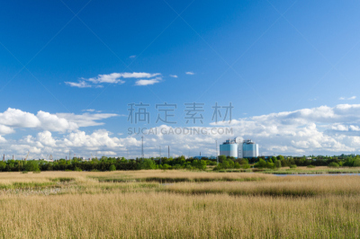污水处理厂,建筑外部,车站,水,天空,多代家庭,水平画幅,器材箱,能源,纯净