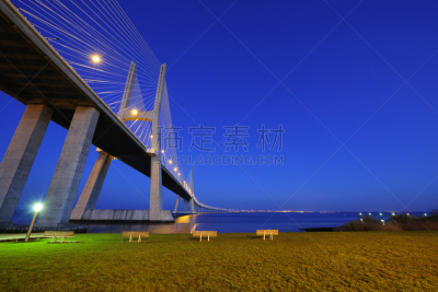 瓦斯科·达·伽马大桥,埃什特雷马杜拉和利巴替候,塔霍河,水道,河口,天空,水平画幅,无人,运河,户外