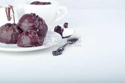 西风之神,巧克力,咖啡杯,餐具,水平画幅,食物的样式,茶碟,蛋糕,烘焙糕点,法式食品
