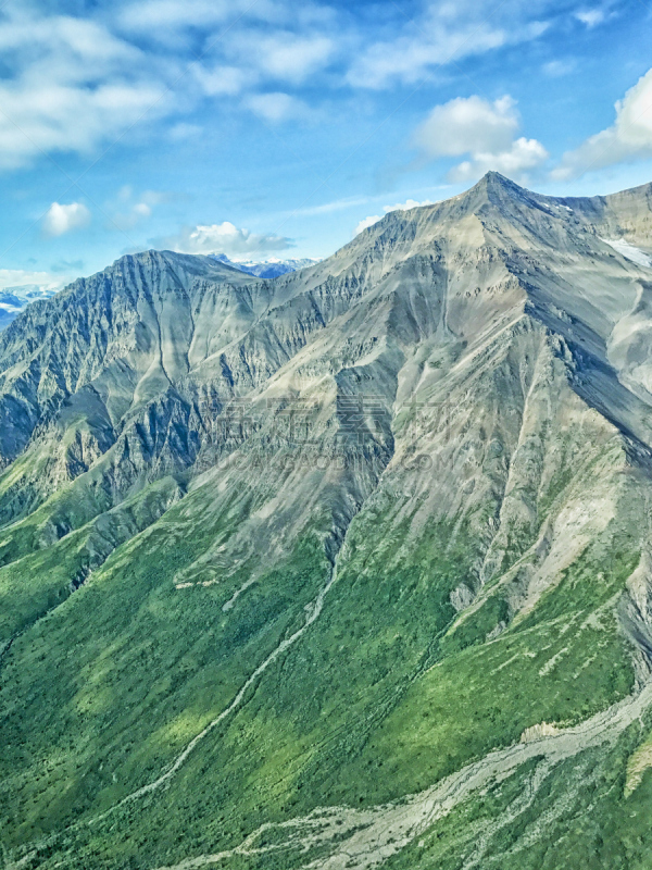 阿拉斯加,城市天际线,山,垂直画幅,天空,高视角,雪,朗格山脉,夏天,山福德山