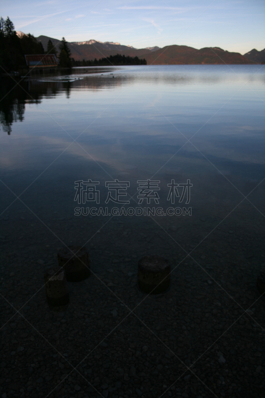 山,瓦尔欣湖,巴伐利亚塑像,自然,垂直画幅,欧洲,户外,湖,上巴伐利亚,自由