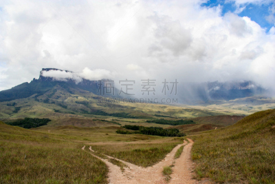 A view towards Kukenan while hiking Mount Roraima on the border between Venezuela, Brazil and Guyana