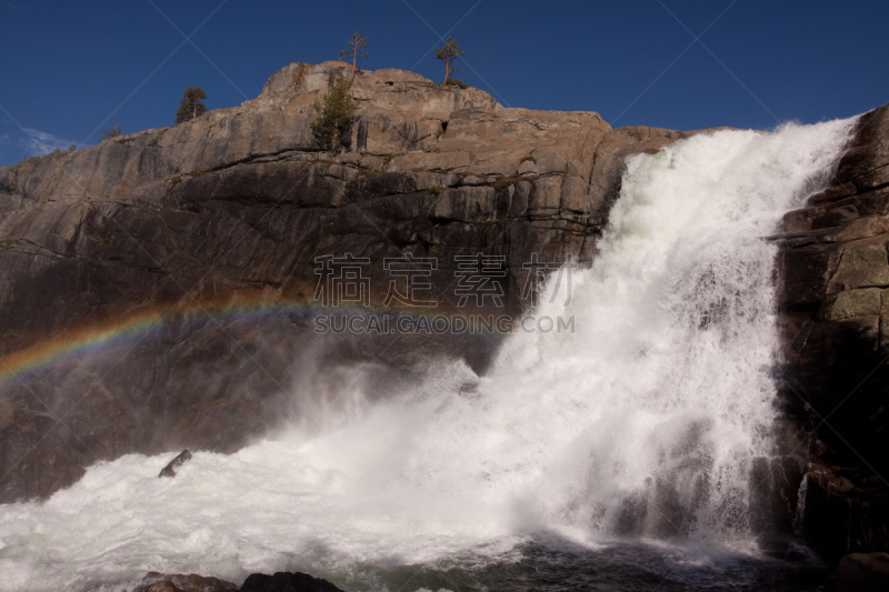 彩虹,水,天空,松树,旅游目的地,水平画幅,岩石,瀑布,tuolumne meadows,蓝色