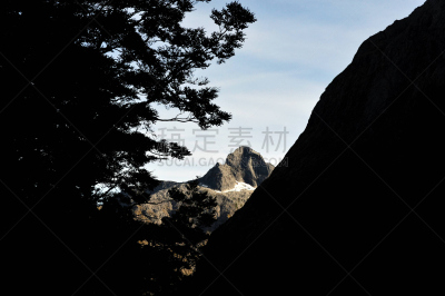 新西兰,峡湾,doubtful sound,milford track,主教法冠,米佛峡湾,国家公园,水平画幅,雪,瀑布