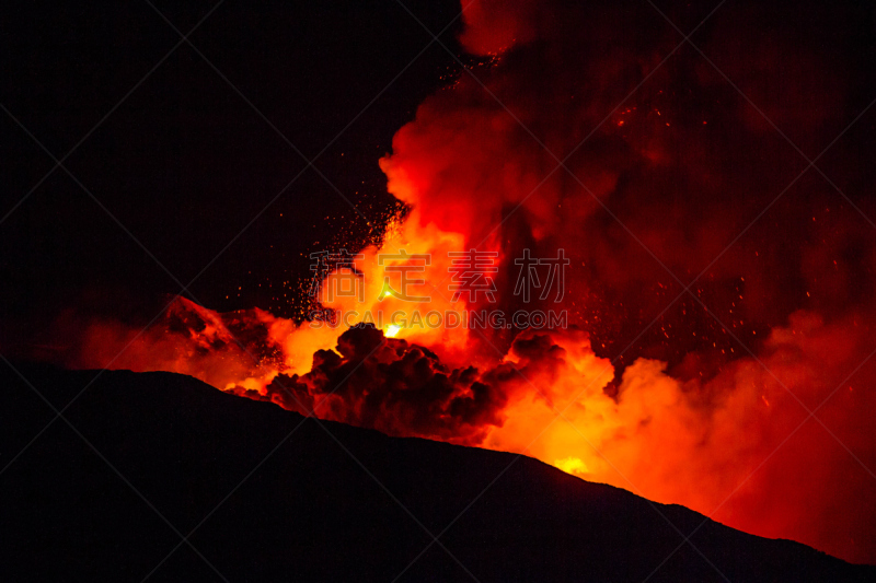 埃特纳火山,2013,西西里,水平画幅,山,喷泉,机场,爆发,摄影