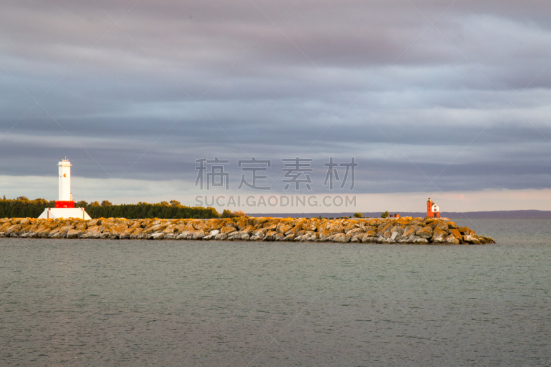 灯塔楼,黎明,水,麦健伦岛,水平画幅,无人,建筑外部,户外,湖,岛