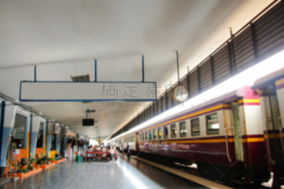 乘客,火车站,合艾市,水平画幅,夜晚,古典式,铁轨轨道,泰国,屋顶,商业金融和工业