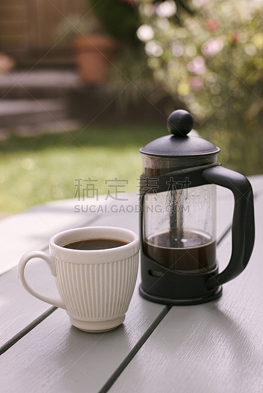 咖啡机,浓咖啡,白色,垂直画幅,烤咖啡豆,褐色,芳香的,无人,玻璃,早晨
