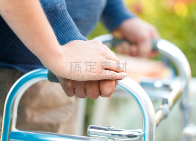 流动的行人,家庭护理,美,水平画幅,衰老过程,美人,特写,男性,青年人,能力缺陷者