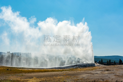 老忠实喷泉,水,美,美国西部,水平画幅,无人,怀俄明,夏天,户外,静水