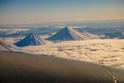 阿留申山脉,阿留申群岛,火山,飞机,美国,水平画幅,无人,火山地形,阿拉斯加,户外