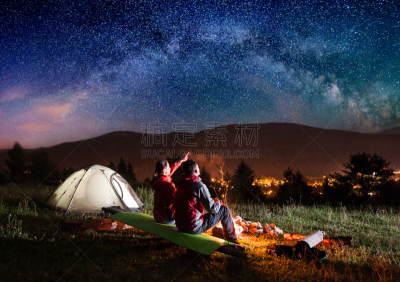 男人,星系,女孩,俄亥俄河,正下方视角,大篝火,席子,涂层,出示,露营