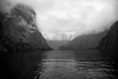doubtful sound,雾,新西兰,在下面,早晨,南地大区,水,天空,水平画幅,无人