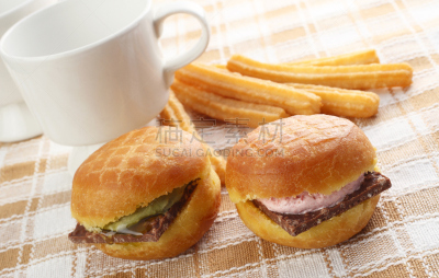 牛肉汉堡,埃贝桑德,奶油蛋糕,巧克力条,饮食,褐色,水平画幅,可爱的,无人,色彩鲜艳