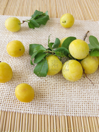 李子,黄色,樱桃,blireiana plum,黄香李,垂直画幅,水果,无人,2015年,摄影