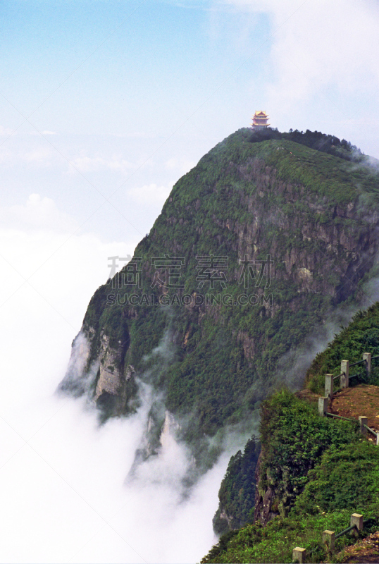 峨眉山,中国,在上面,云,寺庙,海洋,四川省,垂直画幅,地形,建筑