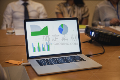 数字,横越,办公室,选择对焦,笔记本电脑,水平画幅,工作场所,无人,会议,饼图