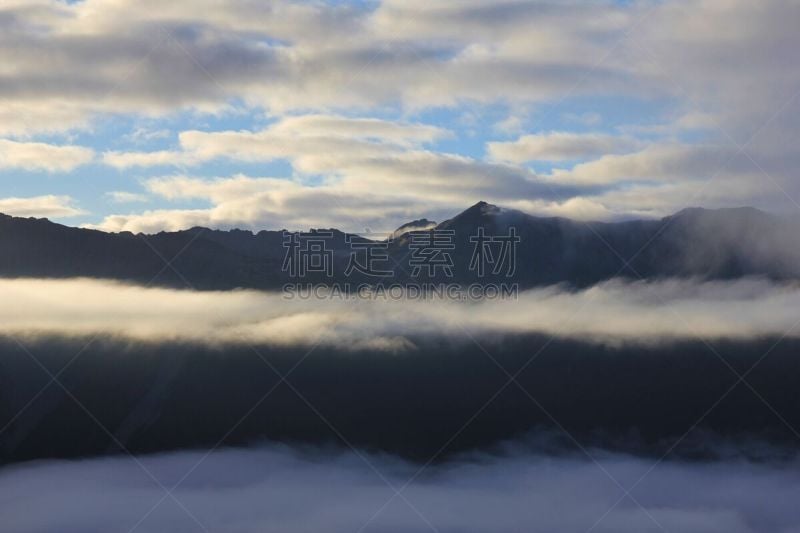 南阿尔卑斯山脉,早晨,都市风光,新西兰纳尔逊城市,天空,水平画幅,无人,澳大拉西亚,夏天,户外