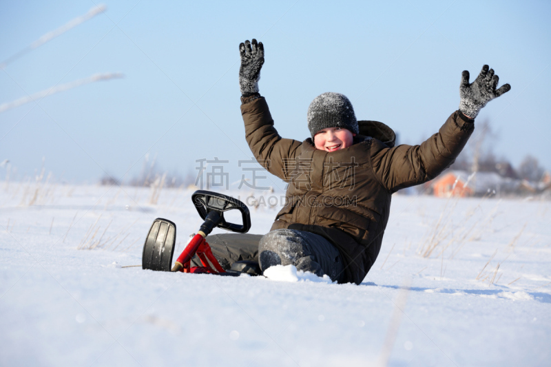 雪橇滑学,雪,天空,水平画幅,山,进行中,户外,男性,身体活动,彩色图片