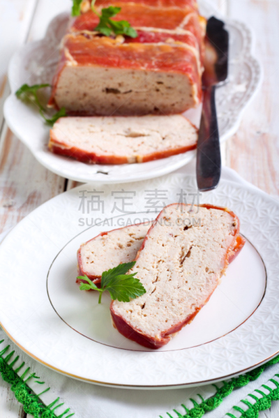 馅饼,鸡肉,垂直画幅,黄油,无人,开胃品,膳食,法式食品,香料,小吃